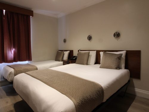 Wedgewood Hotel London – Triple Room Wedgewood Hotel London - Triple Room